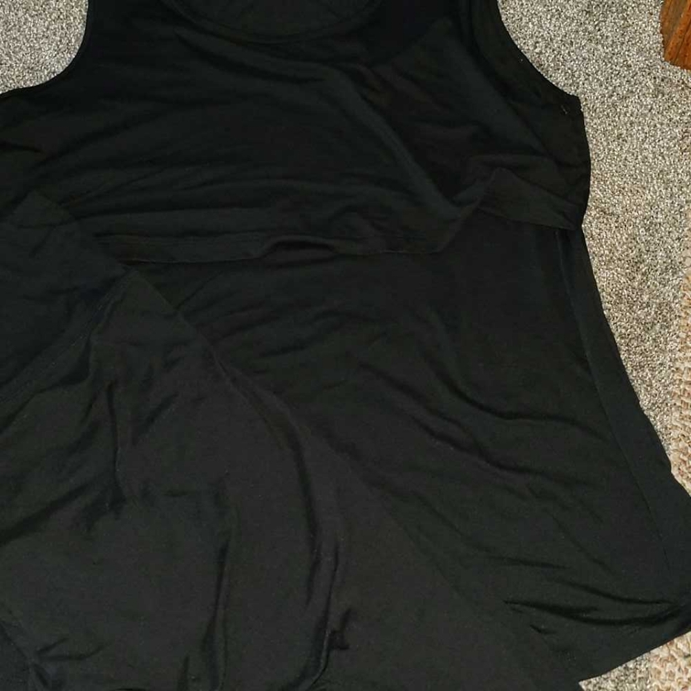 Kindred bravely nursing tank and Capri pants xL